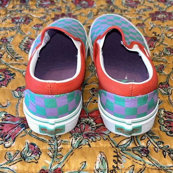Crazy Check Cherry Toma Classic Slip On Vans Unisex Womens 6.5 Mens 5 - Picture 3 of 8
